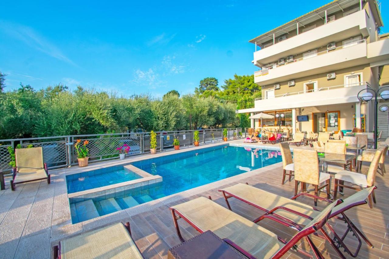 Hotel Emilia Zakynthos Town Exterior photo